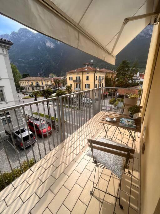 Me Ca - Appartamento Vacanze Riva del Garda Exterior foto