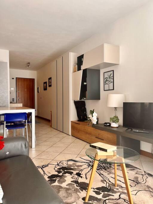 Me Ca - Appartamento Vacanze Riva del Garda Exterior foto